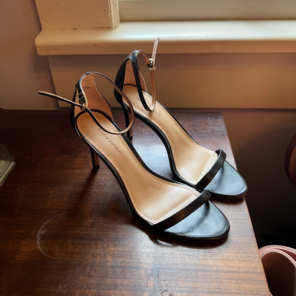 Banana Republic Black Ankle Strap Heels